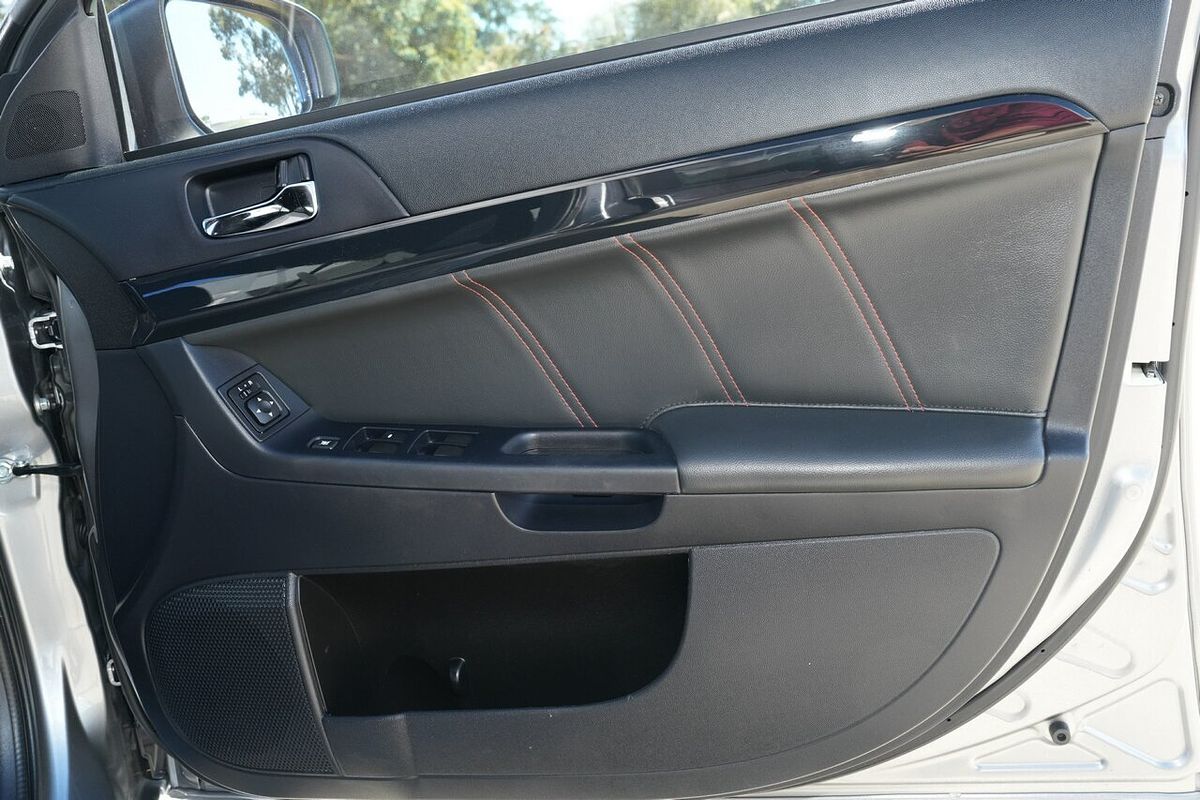 2017 Mitsubishi Lancer Black Edition CF