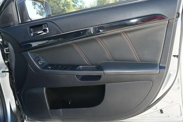 2017 Mitsubishi Lancer Black Edition CF