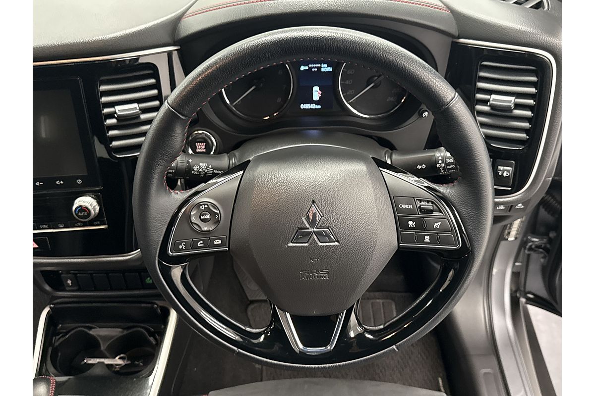 2021 Mitsubishi Outlander Black Edition ZL