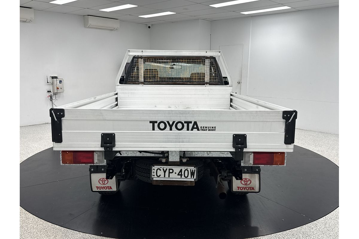 2015 Toyota Hilux Workmate TGN16R Rear Wheel Drive