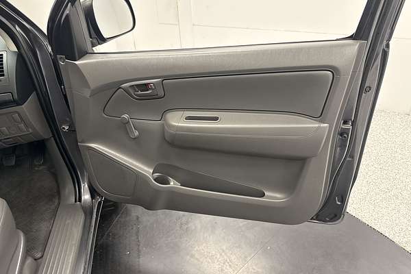 2015 Toyota Hilux Workmate TGN16R Rear Wheel Drive