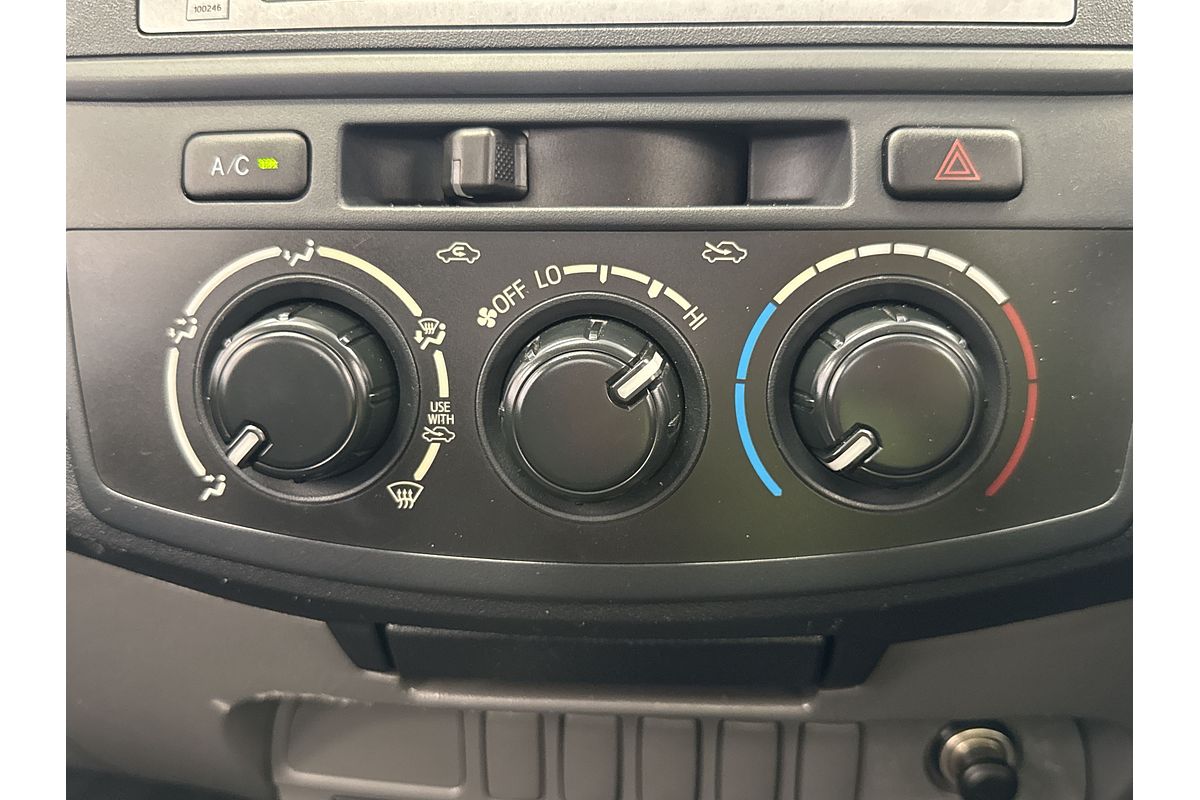 2015 Toyota Hilux Workmate TGN16R Rear Wheel Drive
