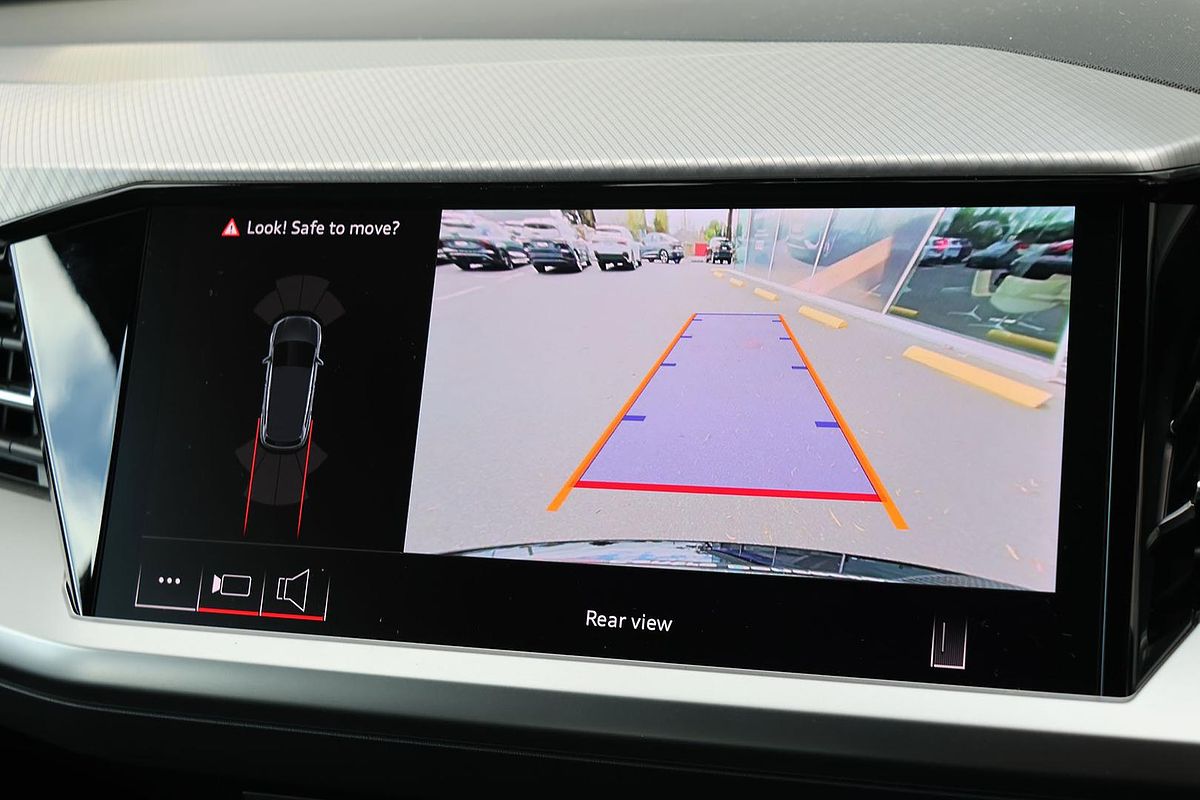 2024 Audi Q4 e-tron 45 F4