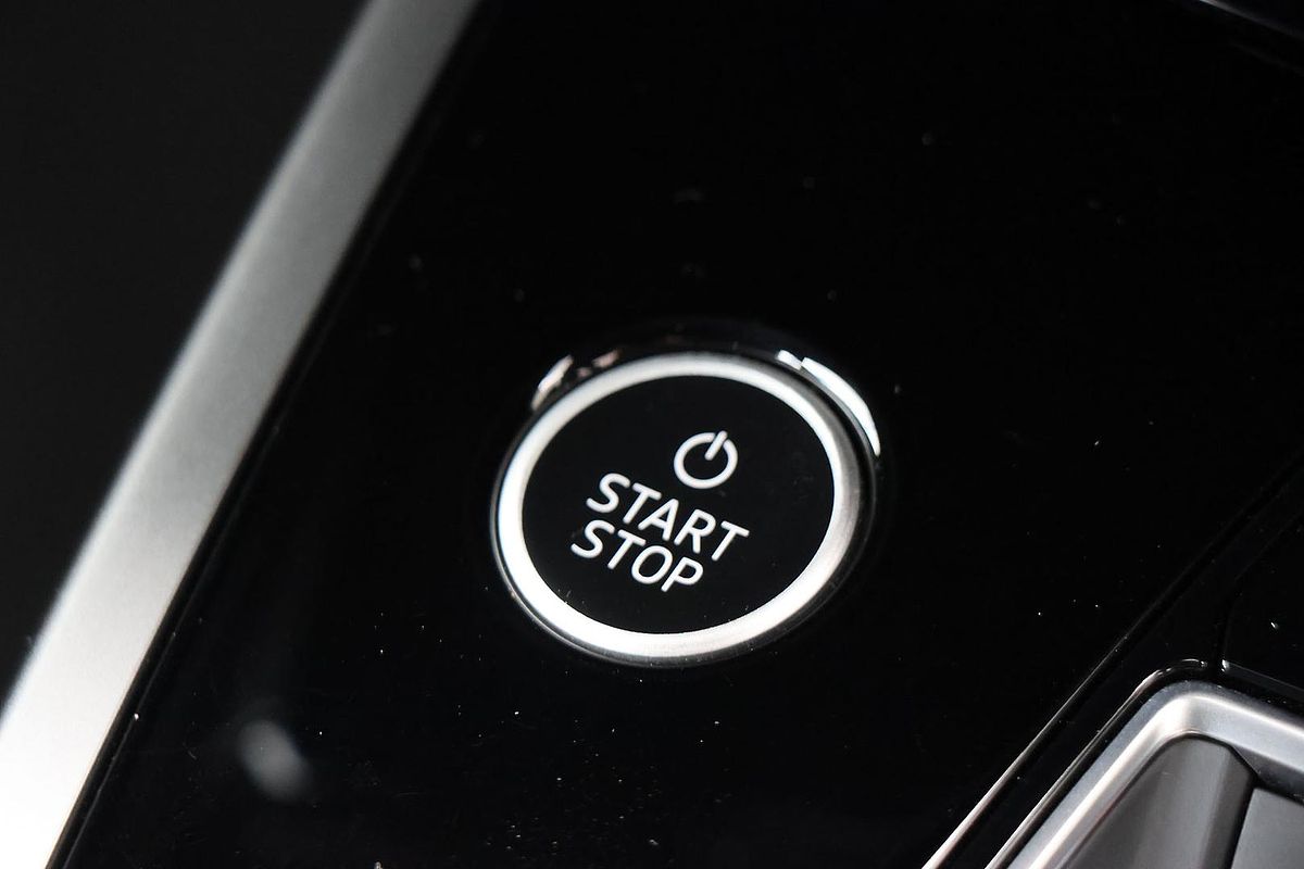 2024 Audi Q4 e-tron 45 F4