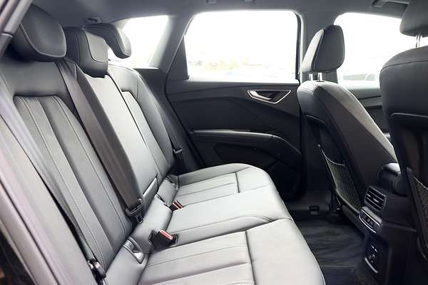 2024 Audi Q4 e-tron 45 F4