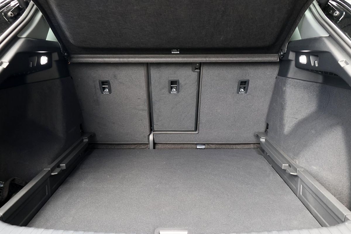 2024 Audi Q4 e-tron 45 F4