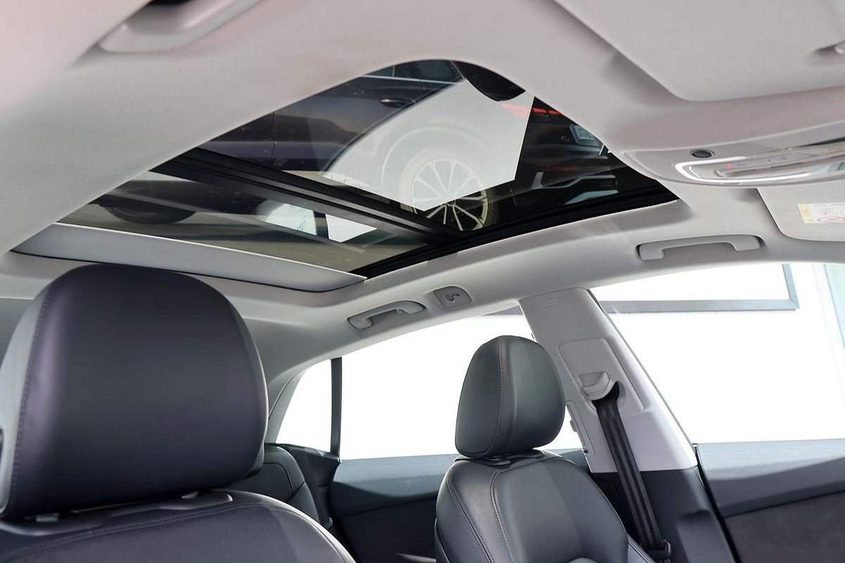 2019 Audi Q8 55 TFSI F1