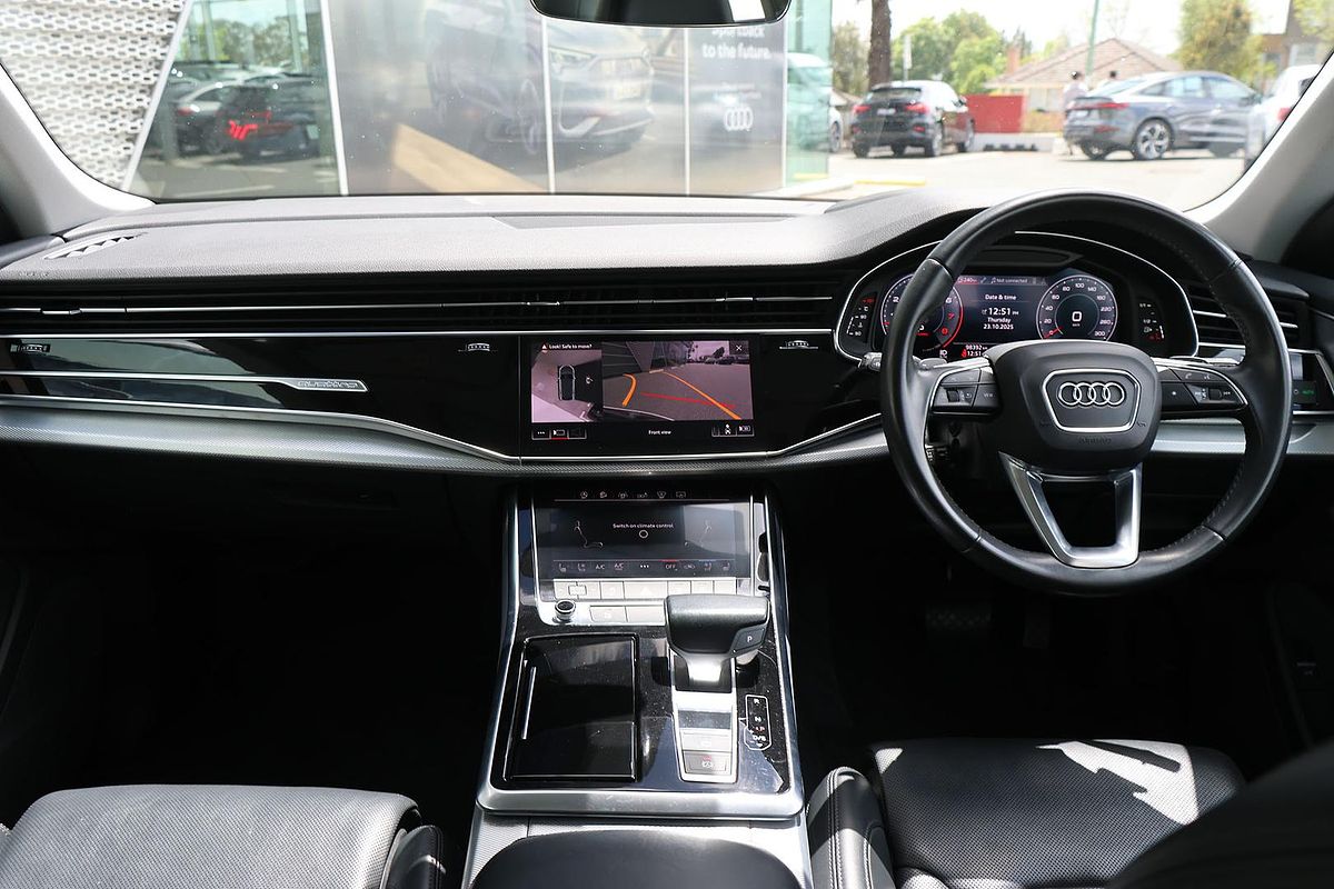 2019 Audi Q8 55 TFSI F1
