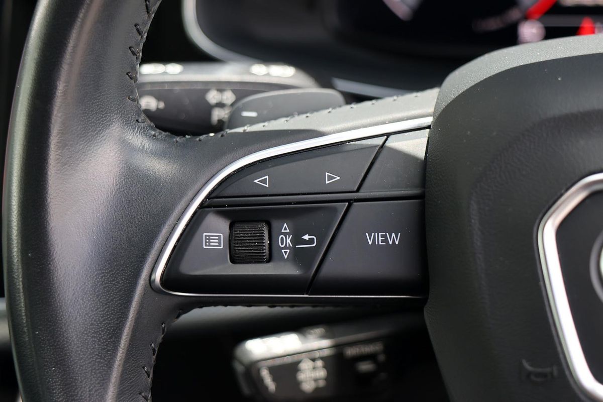 2019 Audi Q8 55 TFSI F1