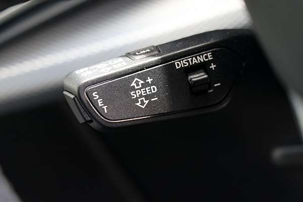 2019 Audi Q8 55 TFSI F1