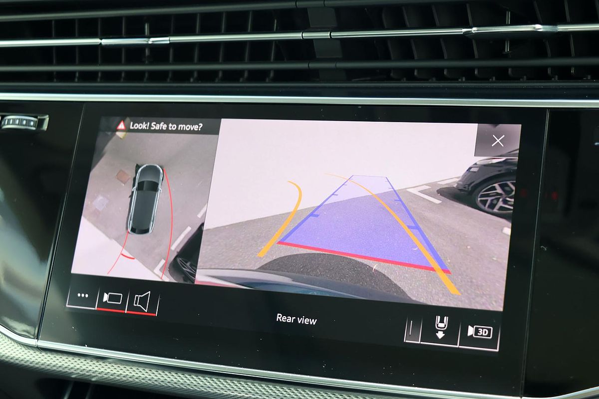 2019 Audi Q8 55 TFSI F1