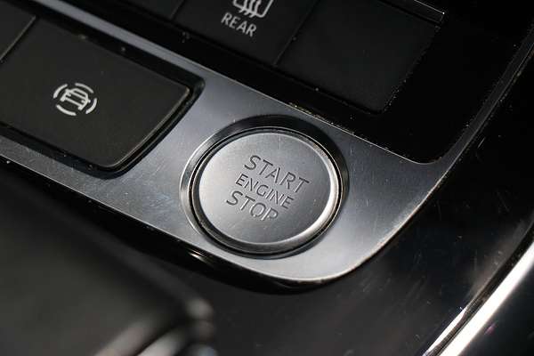 2019 Audi Q8 55 TFSI F1