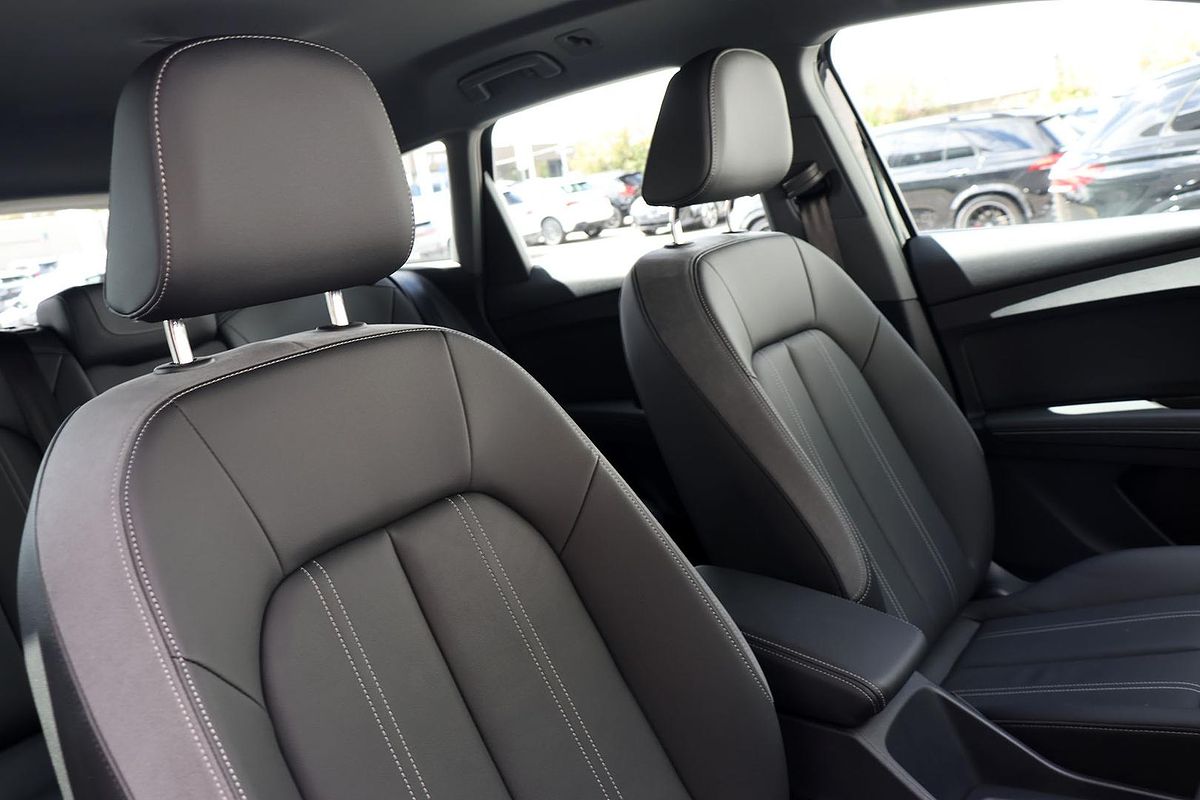 2024 Audi Q4 e-tron 45 F4