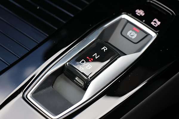 2025 Audi Q6 e-tron GF