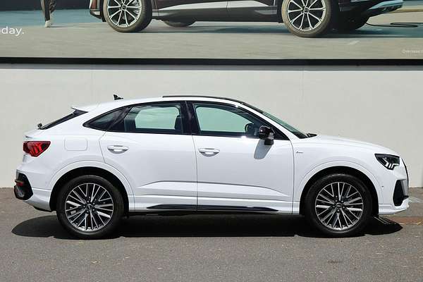 2025 Audi Q3 35 TFSI S line edition F3