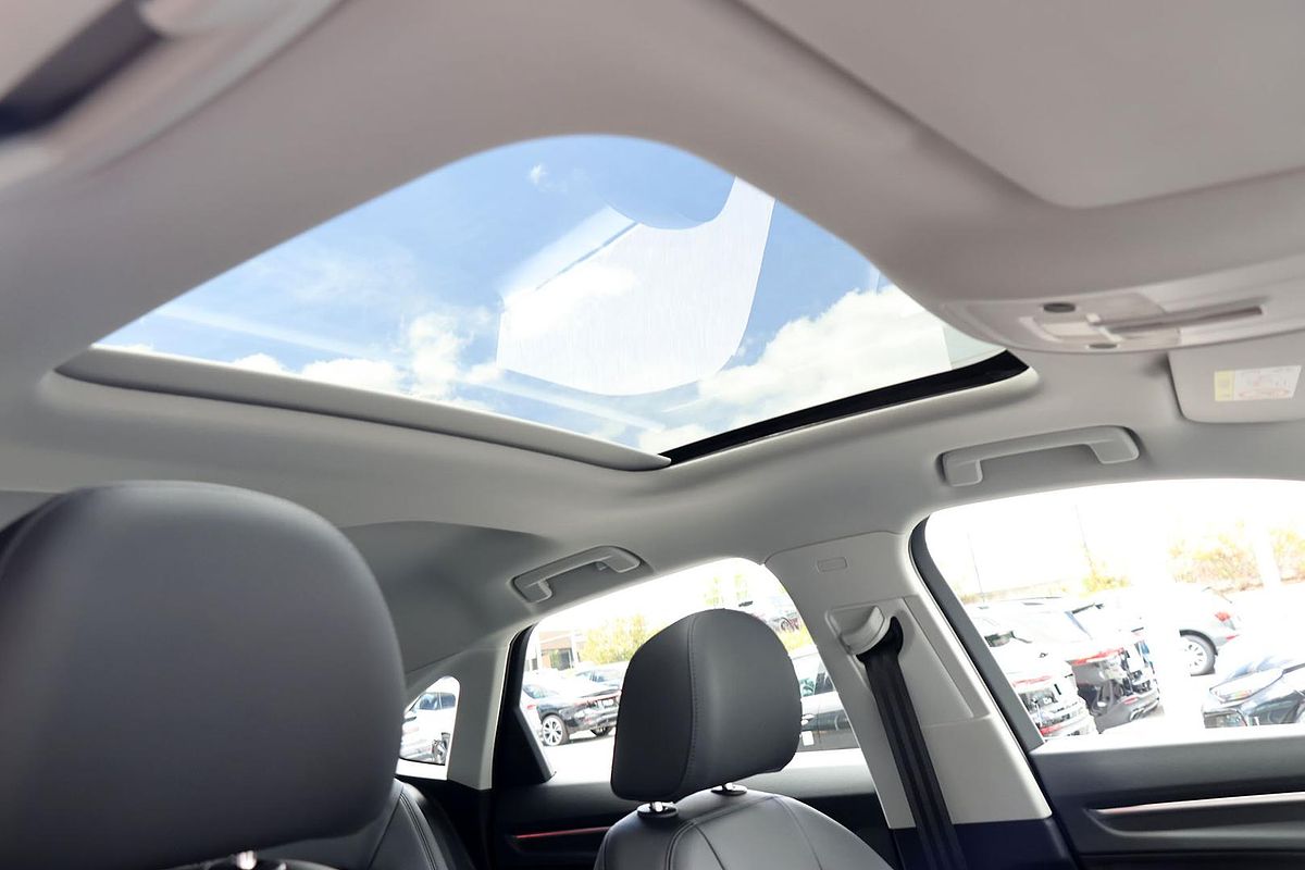 2025 Audi Q3 35 TFSI S line edition F3