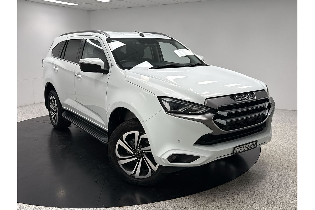 2021 Isuzu MU-X LS-T