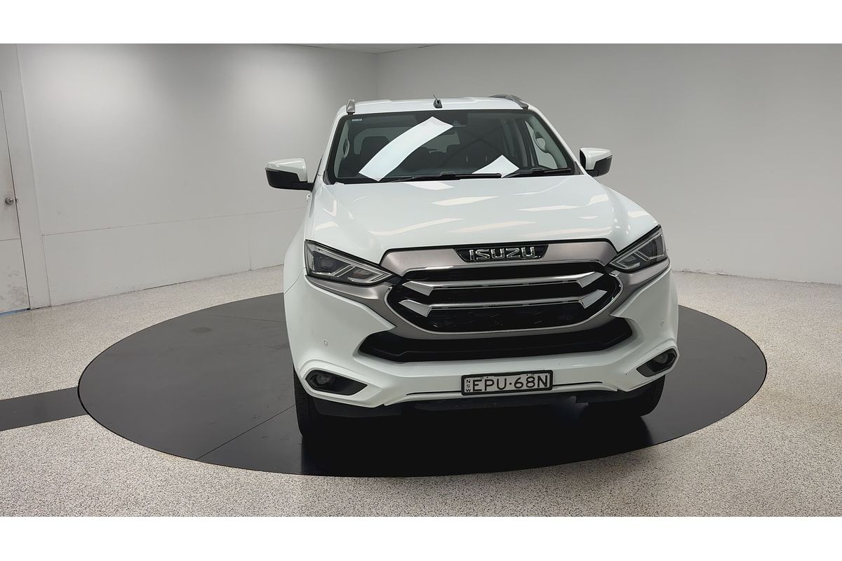 2021 Isuzu MU-X LS-T