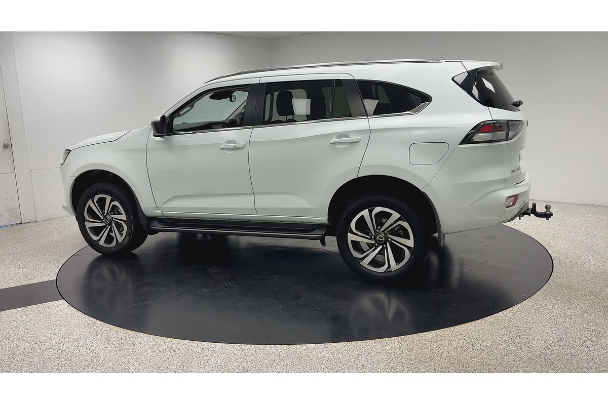 2021 Isuzu MU-X LS-T