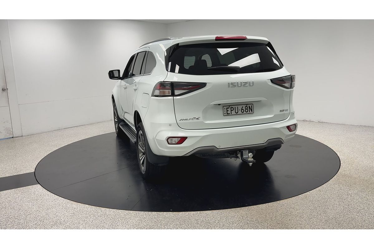 2021 Isuzu MU-X LS-T