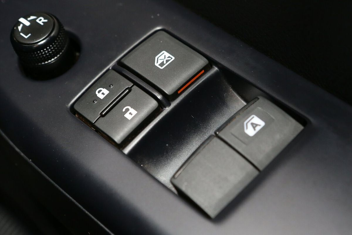2022 Toyota Hilux SR GUN126R 4X4