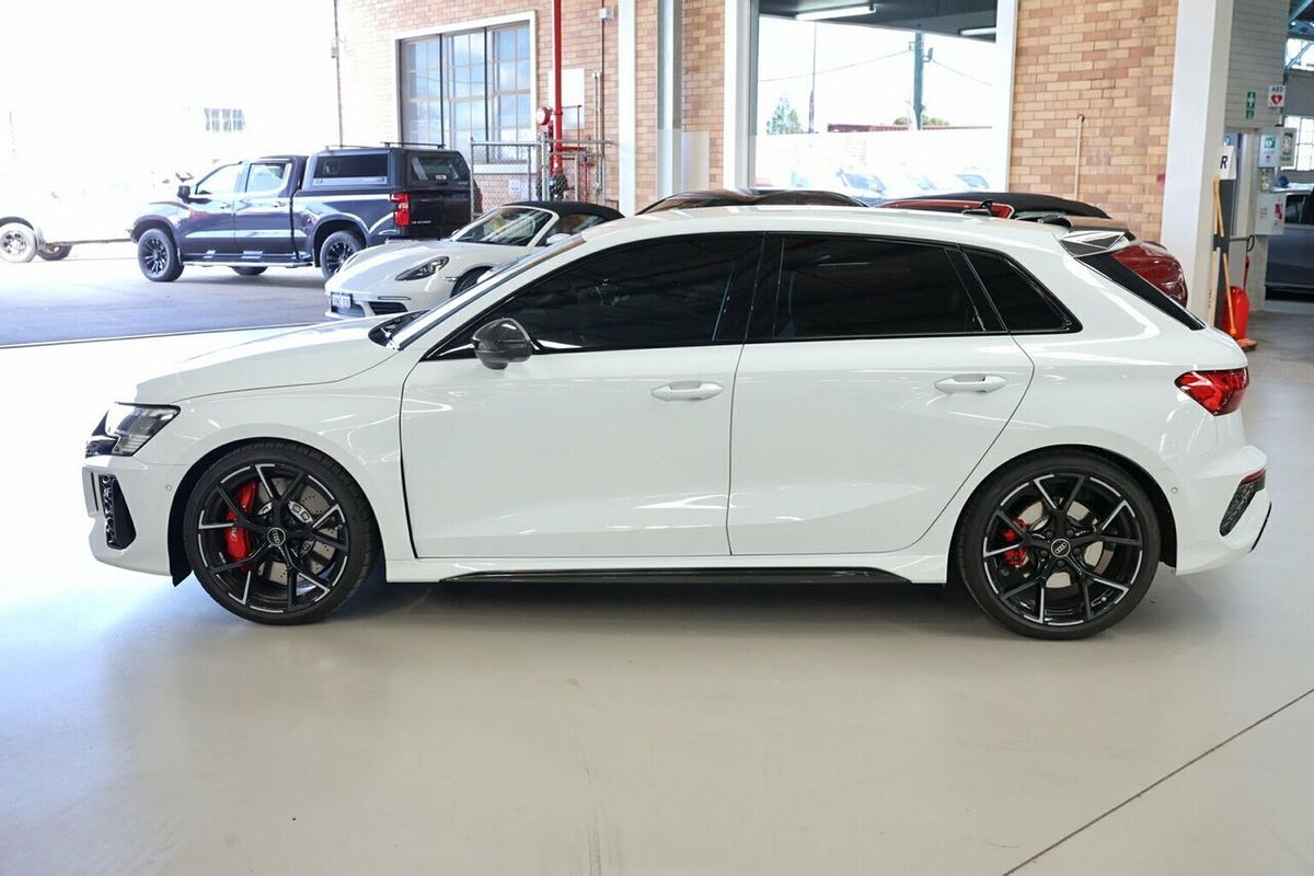2024 Audi RS3 GY