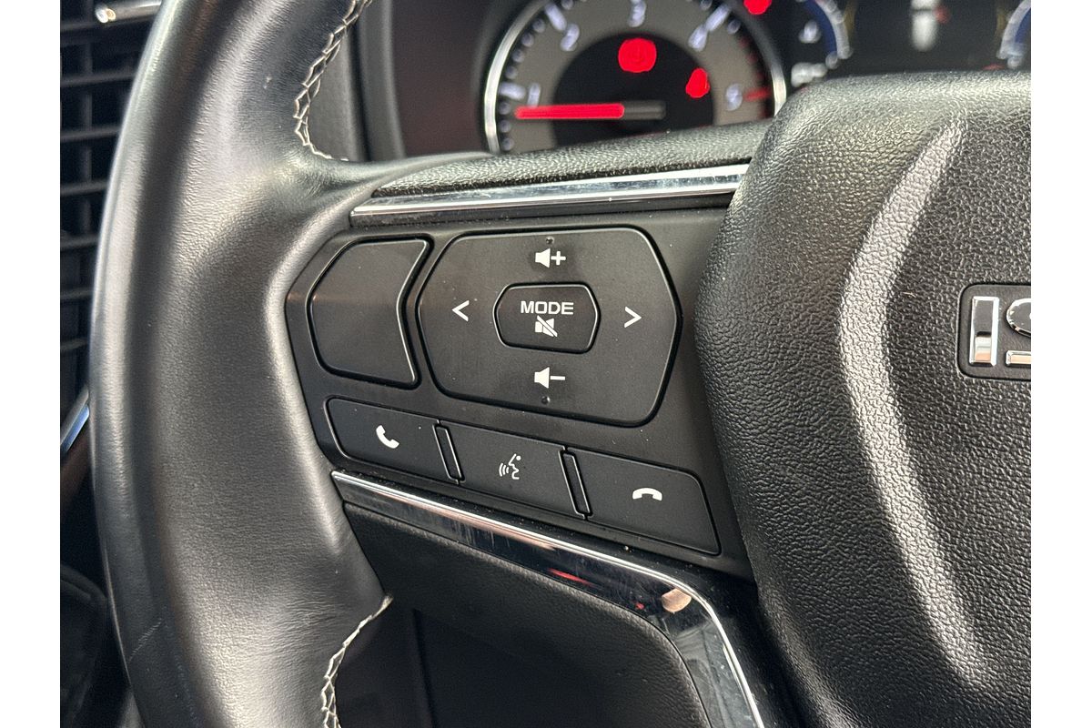 2021 Isuzu MU-X LS-T