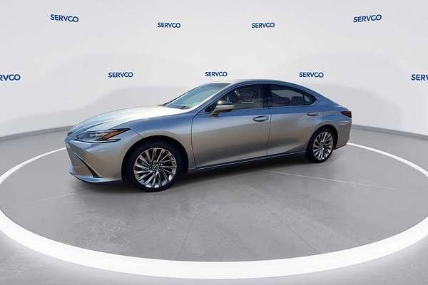 2022 Lexus ES Luxury