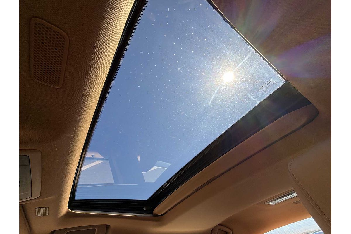 2022 Lexus ES Luxury