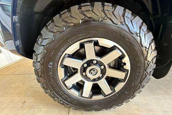 2023 Toyota 4Runner TRD Off Road