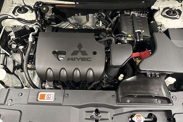 2019 Mitsubishi Outlander ES ZL