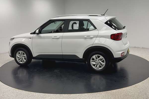 2023 Hyundai Venue Active QX.V5