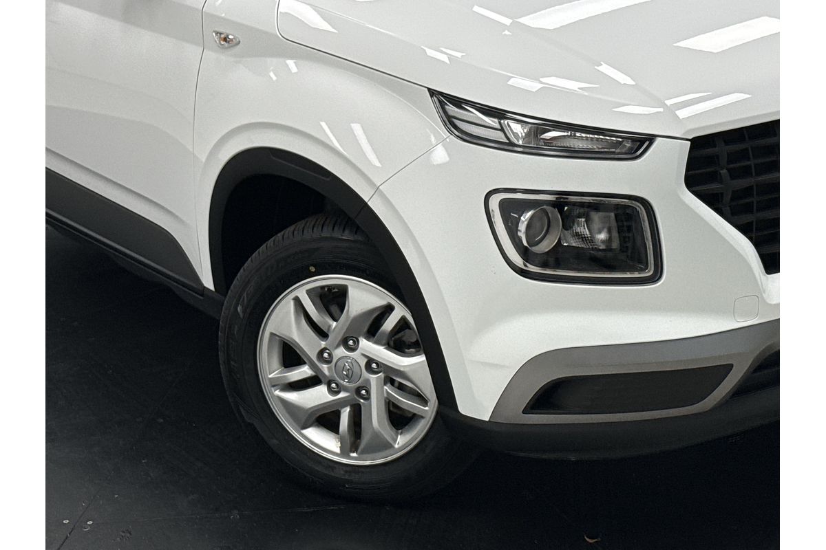 2023 Hyundai Venue Active QX.V5