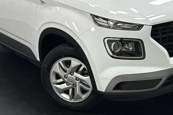 2023 Hyundai Venue Active QX.V5