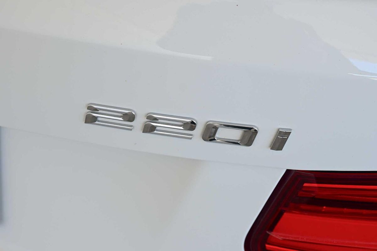 2018 BMW 2 Series 220i M Sport F23 LCI