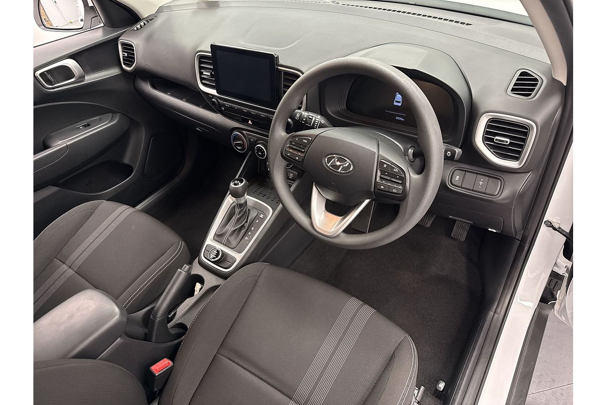 2023 Hyundai Venue Active QX.V5