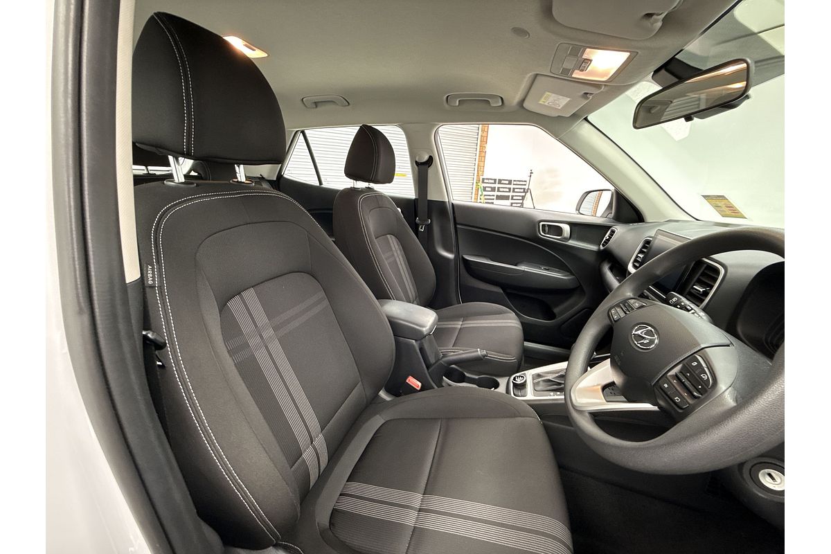 2023 Hyundai Venue Active QX.V5