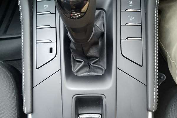 2024 Isuzu MU-X LS-M