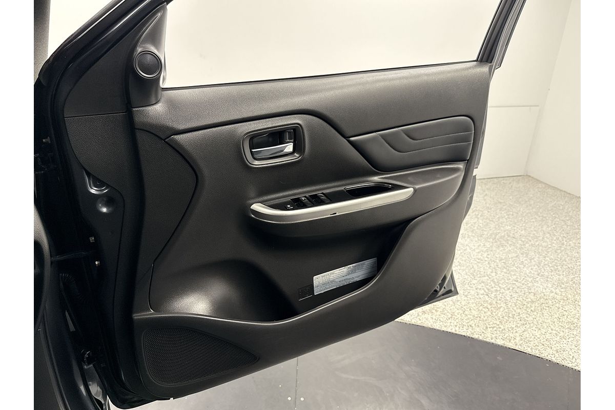 2020 Mitsubishi Triton GSR MR 4X4