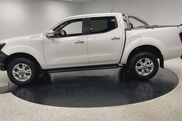 2022 Nissan Navara ST D23 4X4