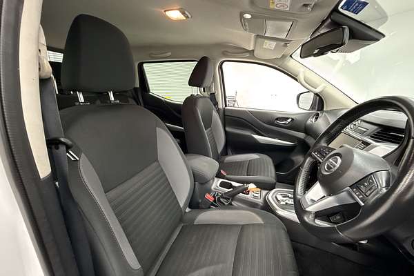 2022 Nissan Navara ST D23 4X4