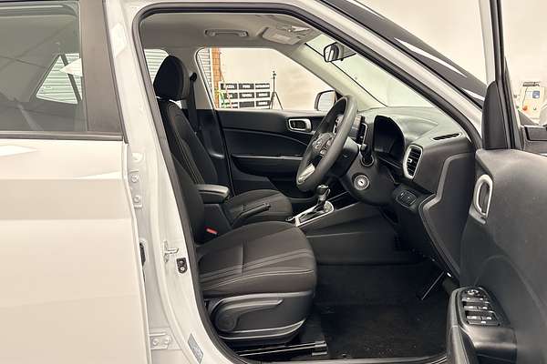 2023 Hyundai Venue QX.V5