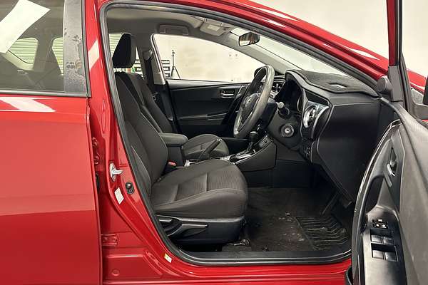 2016 Toyota Corolla ZR ZRE182R