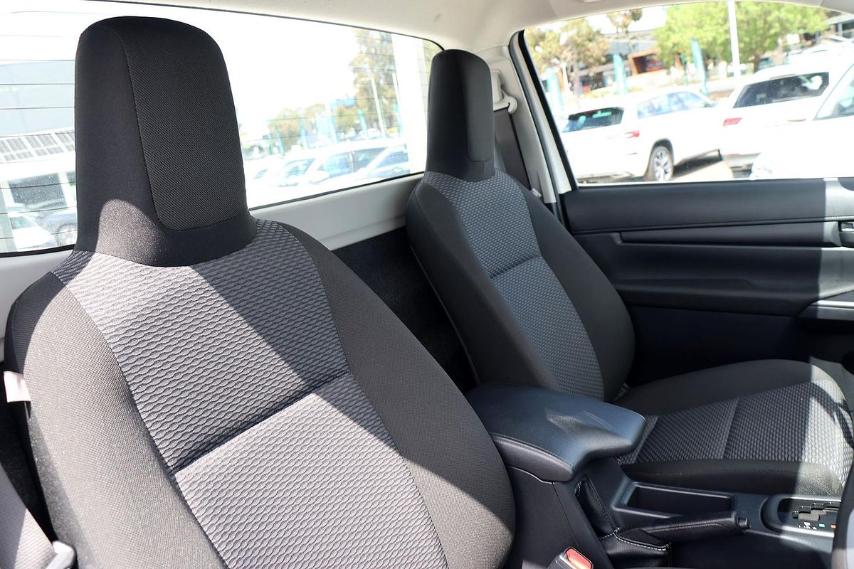 2019 Toyota Hilux Workmate TGN121R Rear Wheel Drive