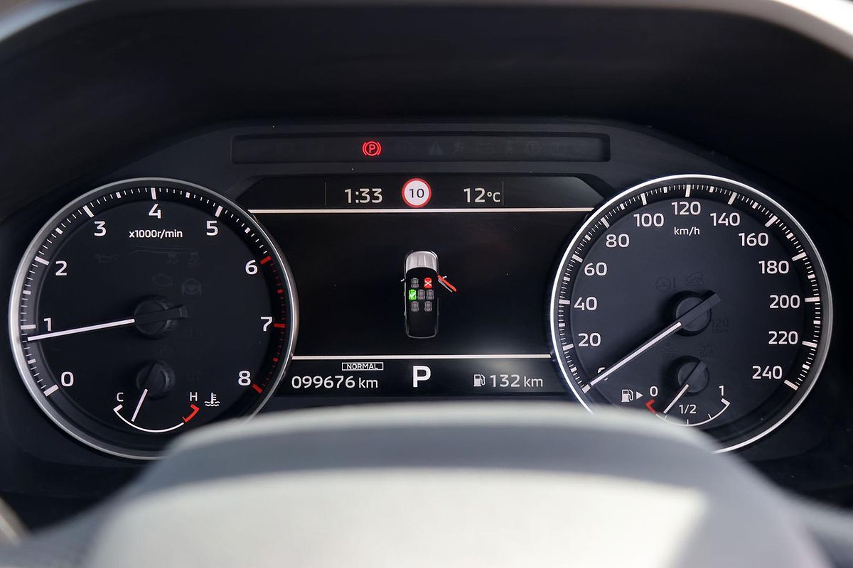 2023 Mitsubishi Outlander ES ZM