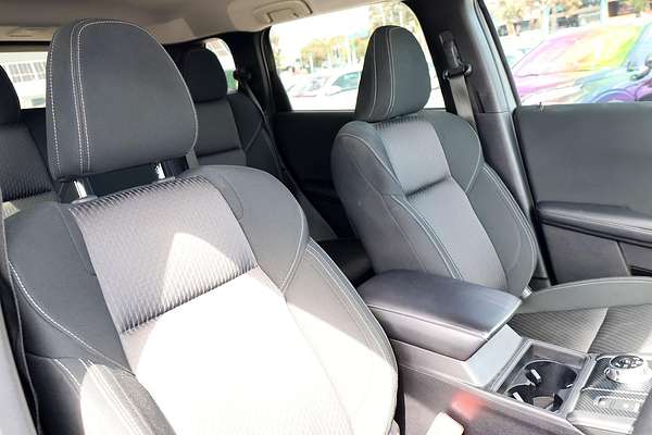 2023 Mitsubishi Outlander ES ZM