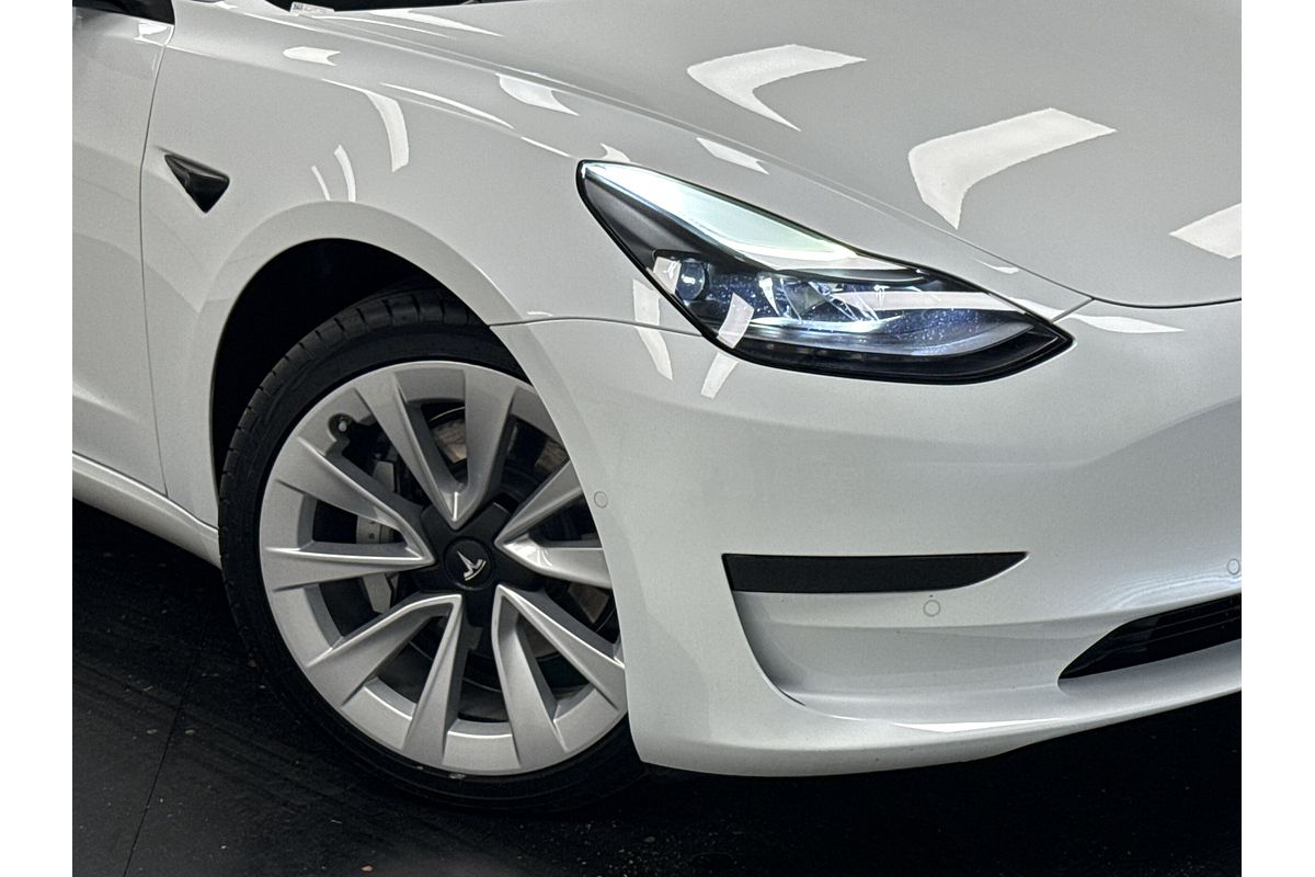 2022 Tesla Model 3 Rear-Wheel Drive
