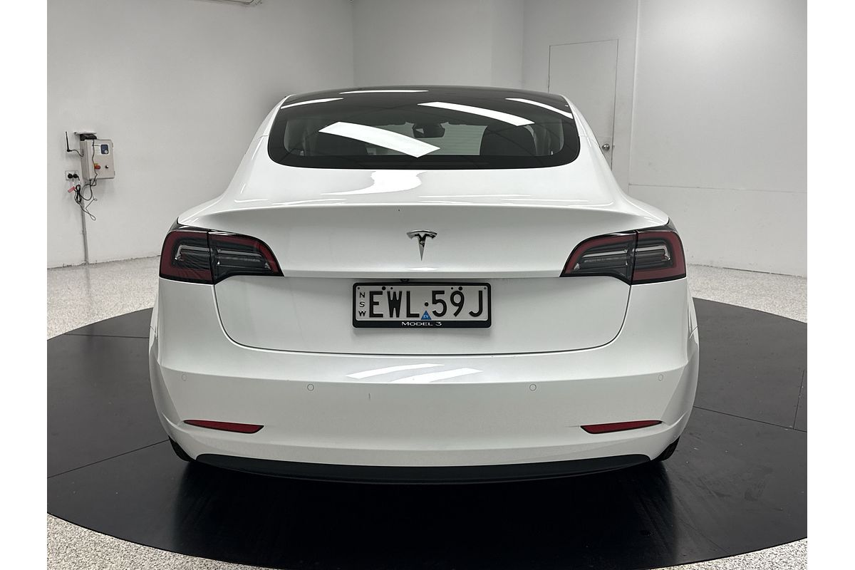 2022 Tesla Model 3 Rear-Wheel Drive
