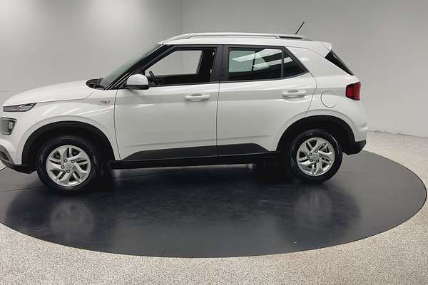 2023 Hyundai Venue Active QX.V5