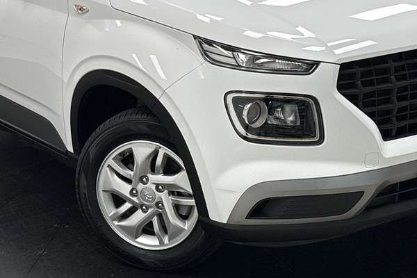 2023 Hyundai Venue Active QX.V5